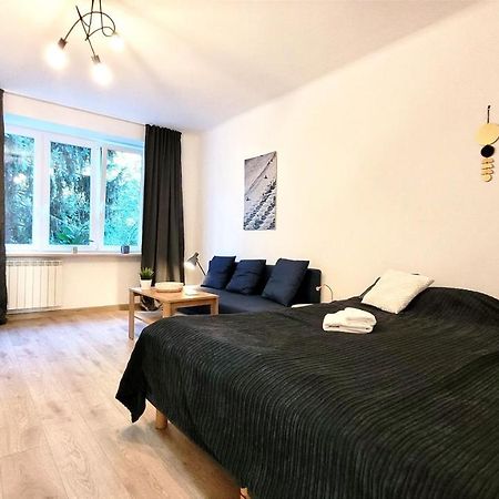 Great Life - Apartment Next To Metro Station Варшава Екстер'єр фото