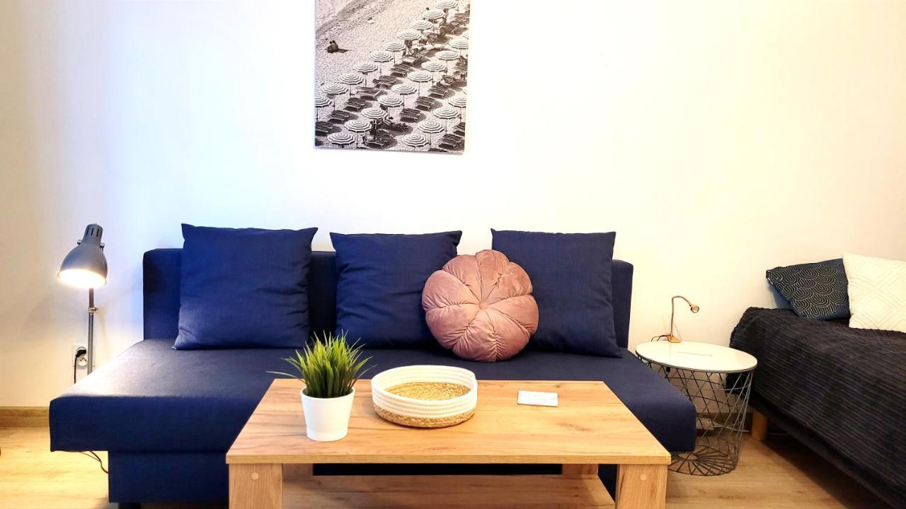 Great Life - Apartment Next To Metro Station Варшава Екстер'єр фото